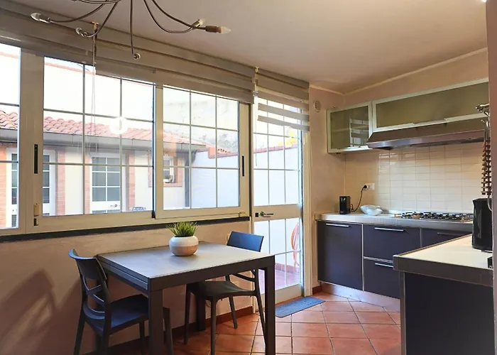 Art & Family Ideal For Families Viareggio